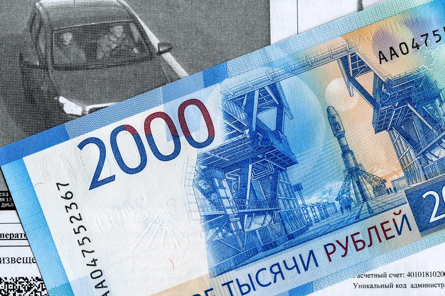 Каждый второй водитель в России нарушает правила