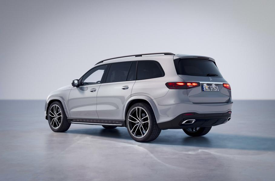 Обновлённый Mercedes-Benz GLS, рестайлинговый Jeep Wrangler и Lexus LC для Европы: главное за неделю