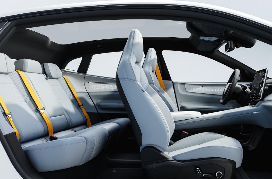 Polestar построил купе-кроссовер с панорамной крышей, но без заднего стекла