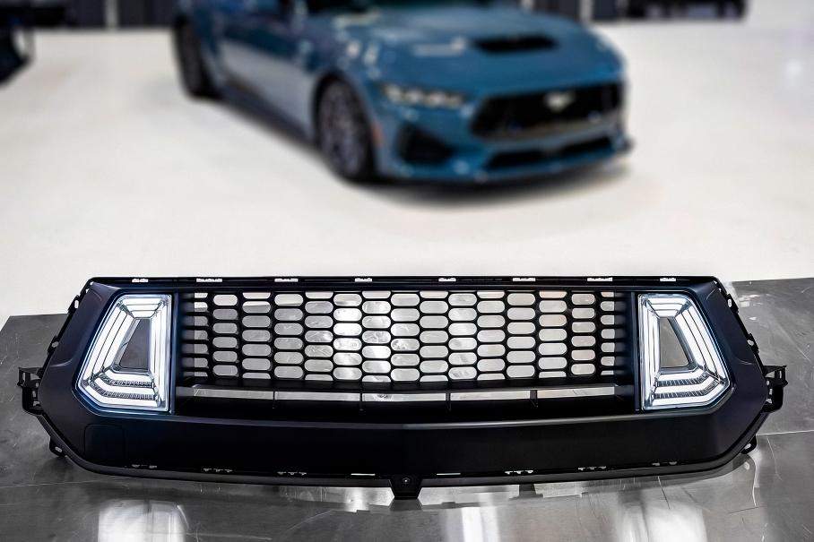 Для Ford Mustang нового поколения подготовили тюнинг-кит