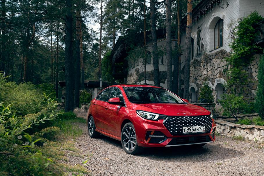 Omoda S5. Седаны еще поборются