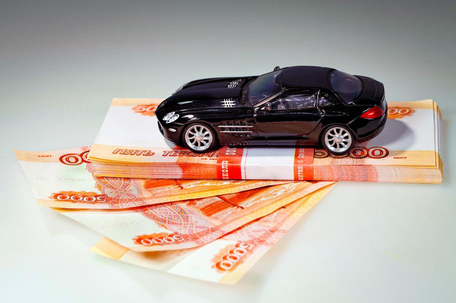 Россияне потратили рекордное количество денег на автомобили в июне