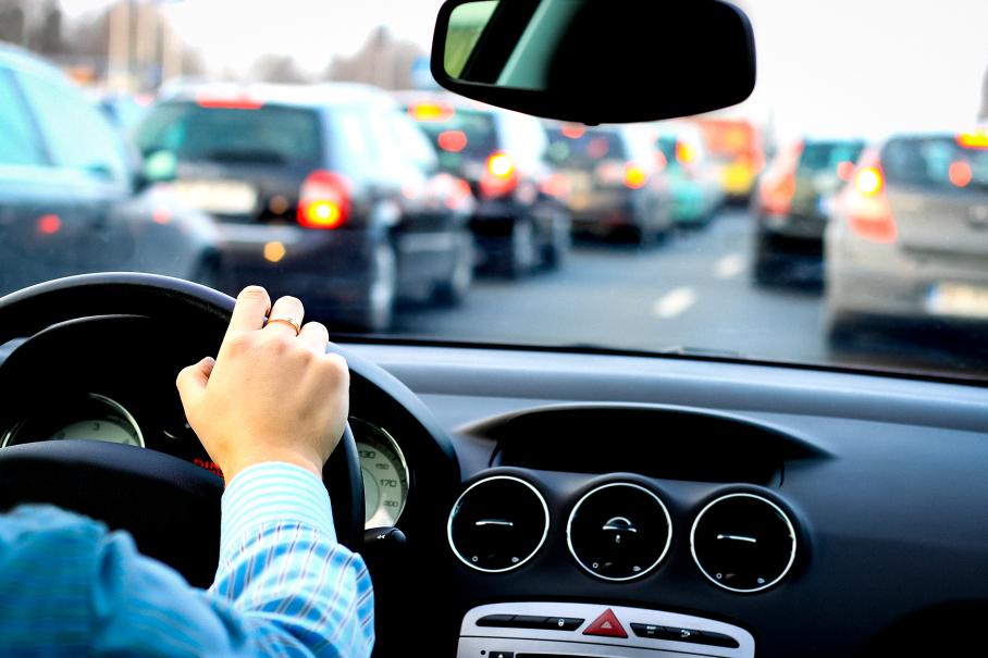 Минпромторг: все автомобили в России получат продвинутых электронных помощников