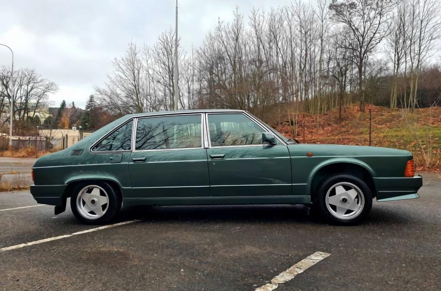 На продажу выставили редкий заднемоторный седан Tatra