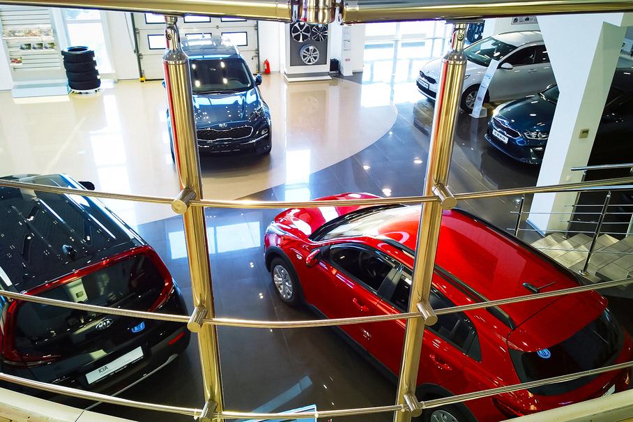 В России спрогнозировали падение продаж автомобилей