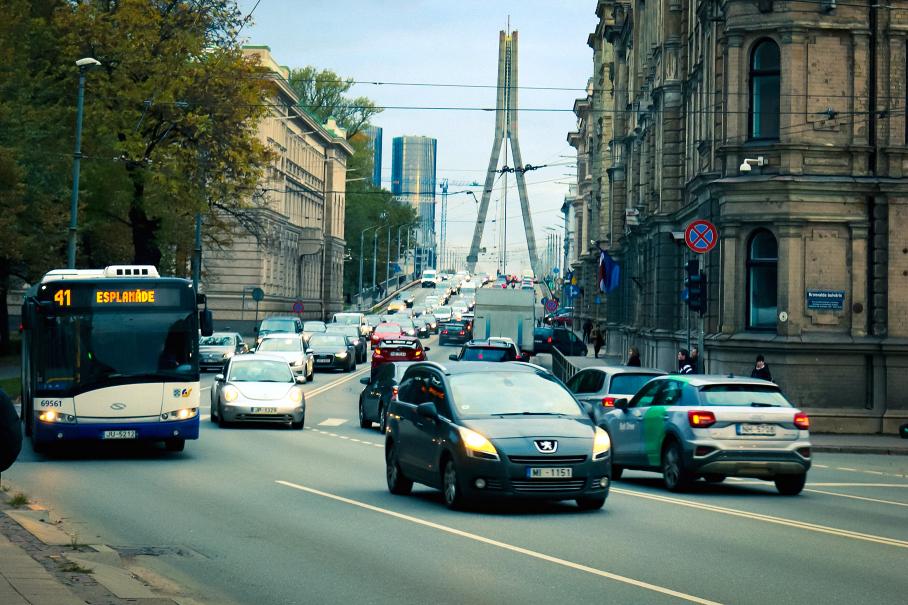 Латвия определилась, что делать с автомобилями россиян