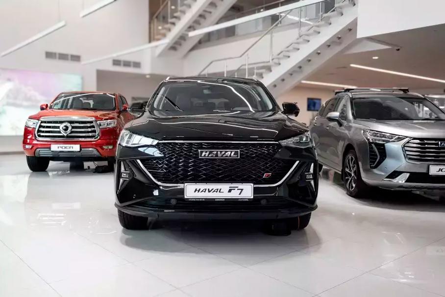 В Россию ввезли рекордное количество автомобилей