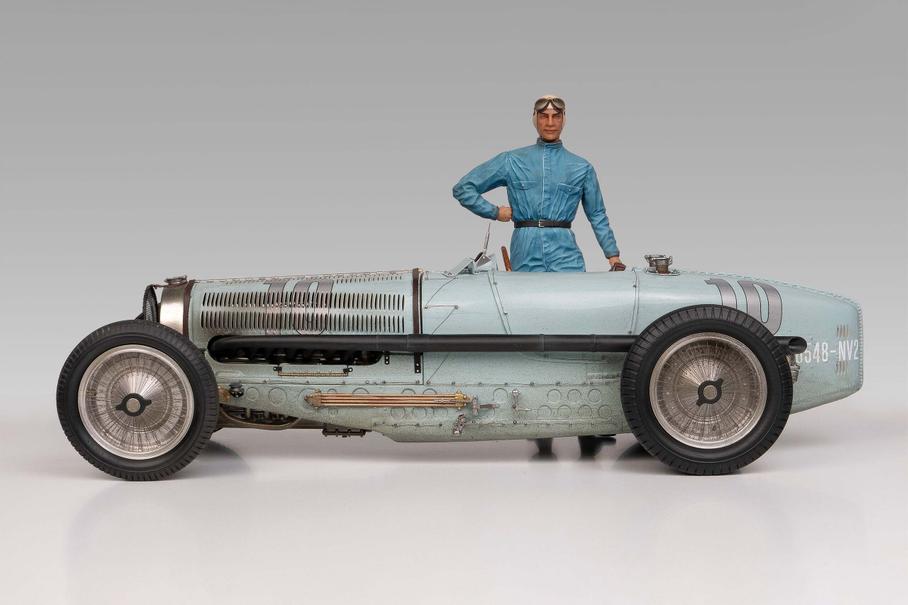 Amalgam сделал модель довоенной Bugatti по цене настоящей Toyota Camry