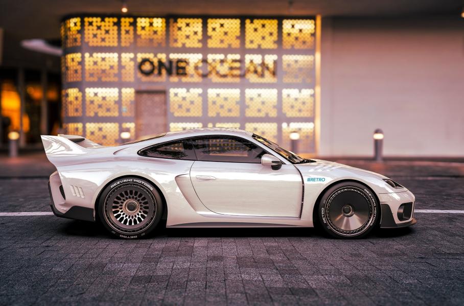 Американцы превратили современный Porsche 911 в легендарный 935