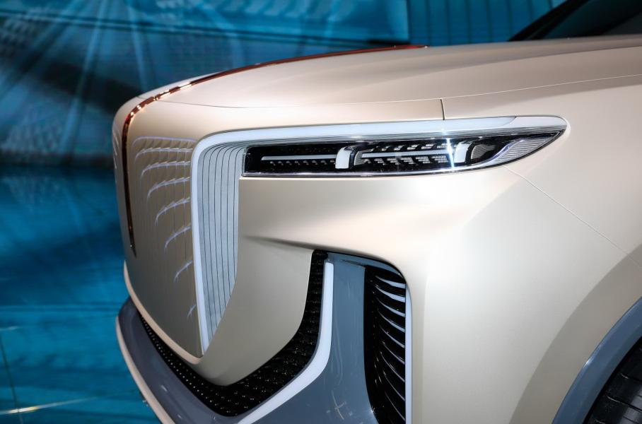 У китайской марки Hongqi появится собственный смартфон