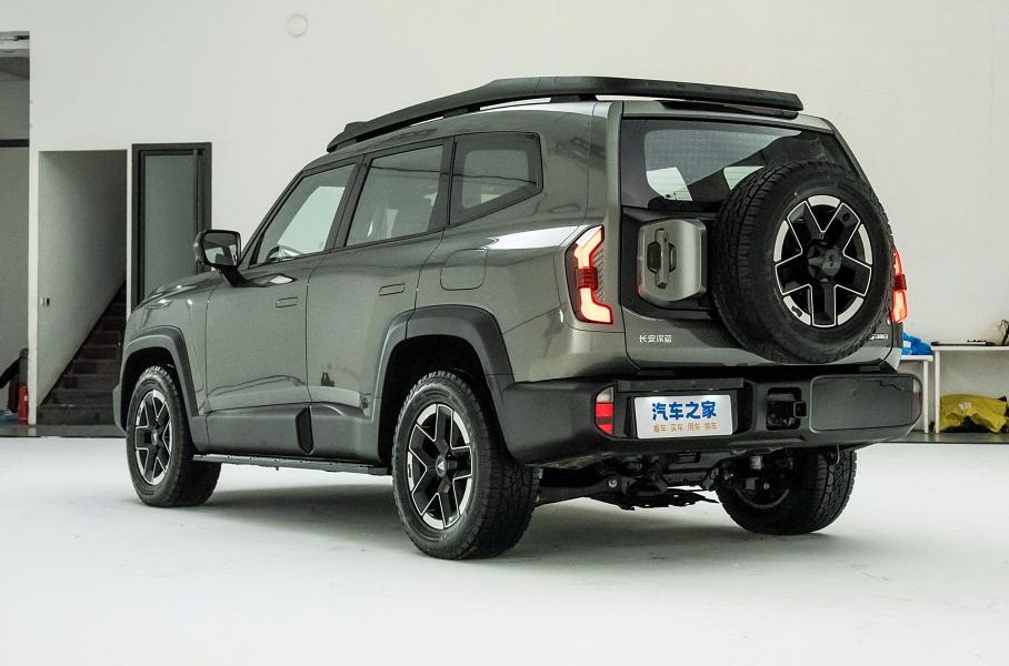 Changan объявил об ажиотажном спросе на внедорожник G318