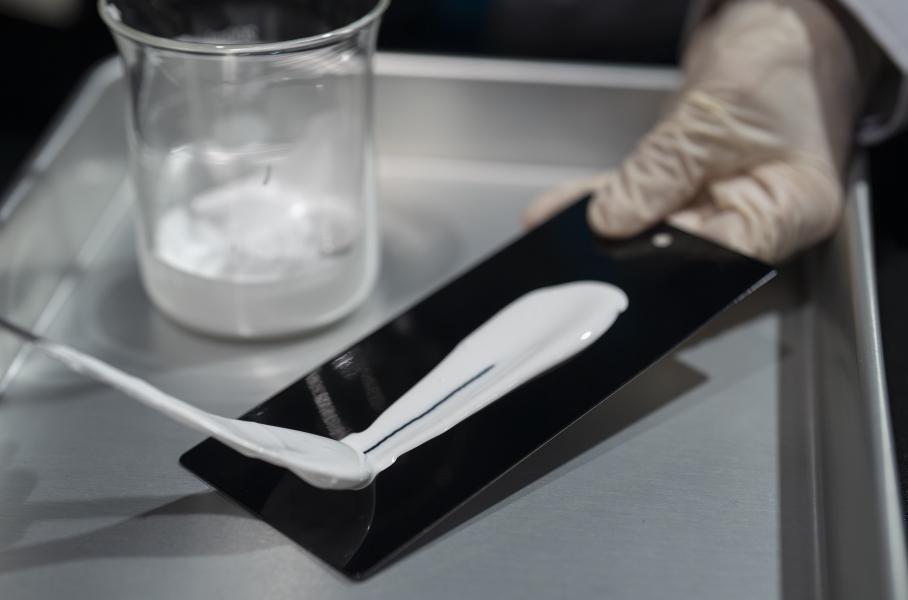 Nissan создала охлаждающую автомобильную краску