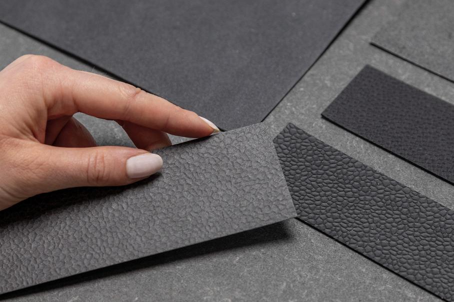 Volkswagen представил «конопляную кожу» для автомобильных интерьеров