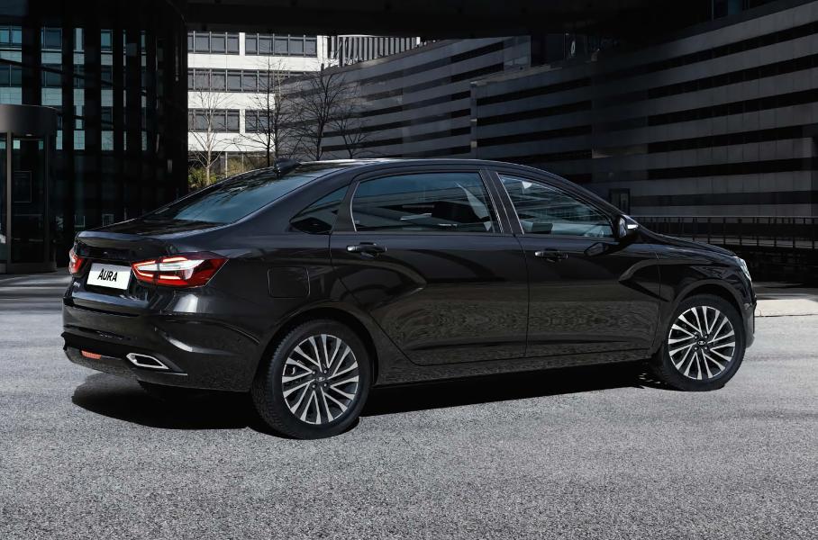 В свободный доступ попал рекламный буклет Lada Aura