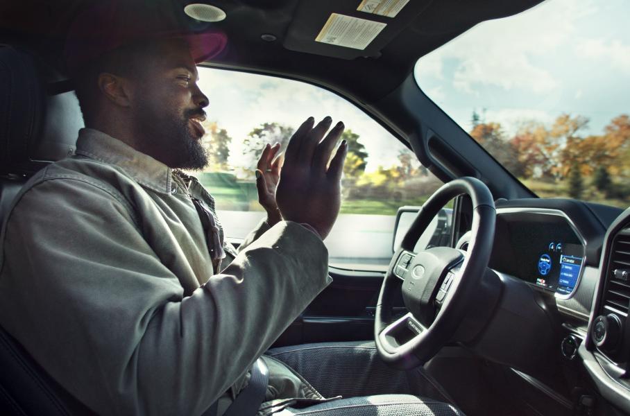 Ford улучшил фирменный автопилот BlueCruise