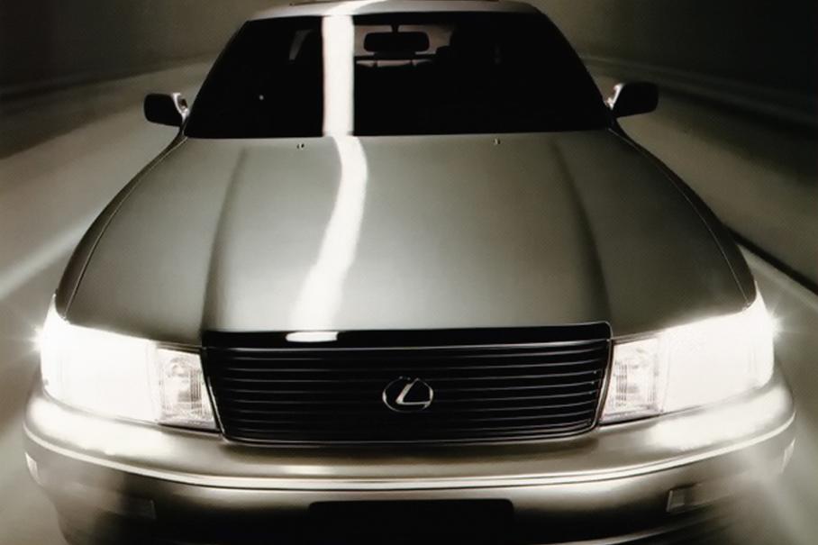 35 лет Lexus LS