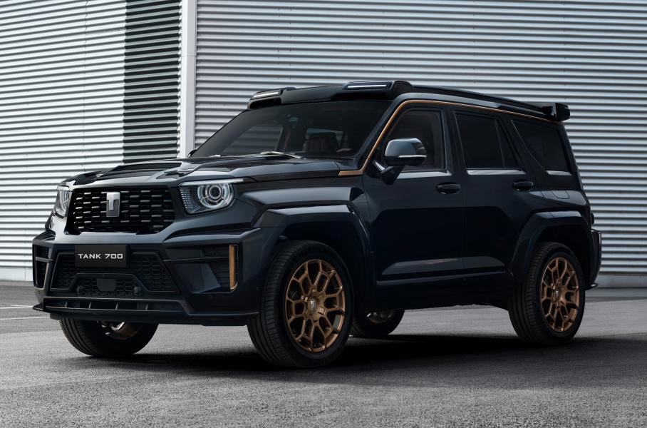В России стартуют продажи брутального внедорожника Tank 700: цены и комплектации