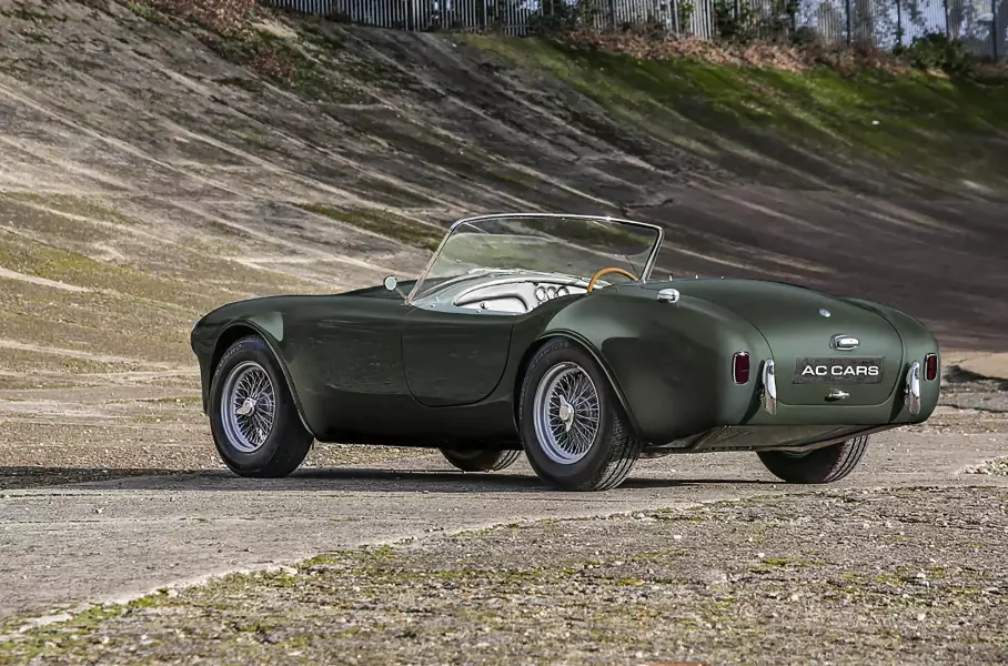 Новый AC Ace: классический дизайн и двигатель от Ford Focus ST