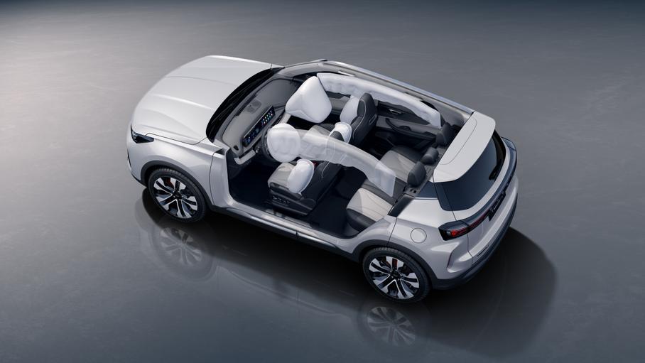 Chery рассказала о безопасности нового Tiggo 4 для России