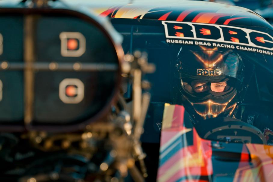 Россиянин поборется за титул в NHRA на финале в Лас-Вегасе