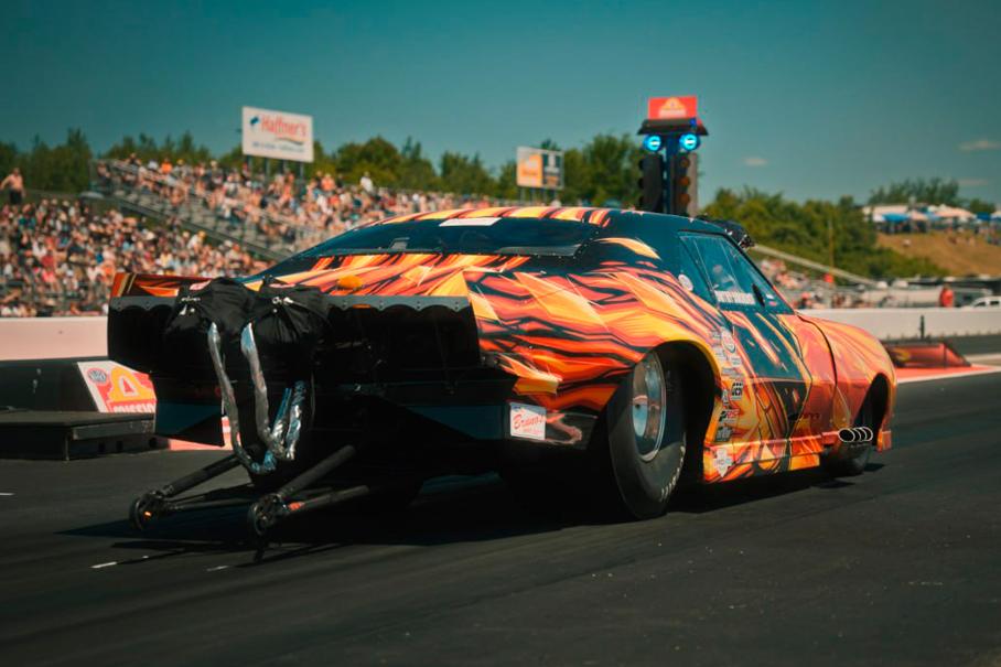 Россиянин поборется за титул в NHRA на финале в Лас-Вегасе