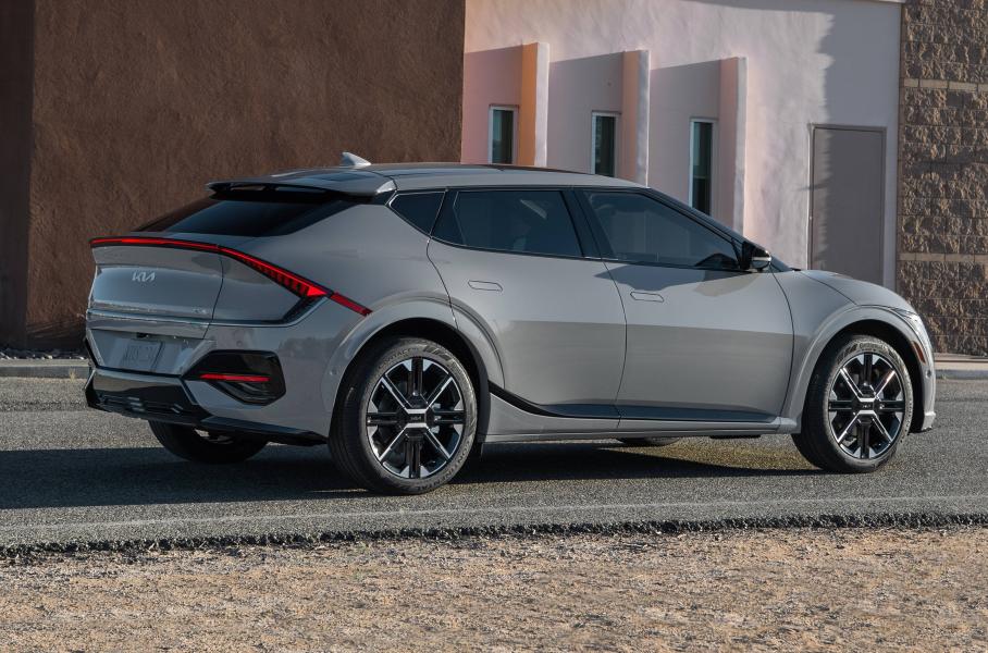 Электрокар Kia EV6 получил виртуальную коробку передач