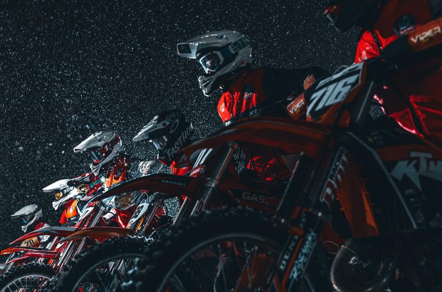 Зимний суперкросс в Москве