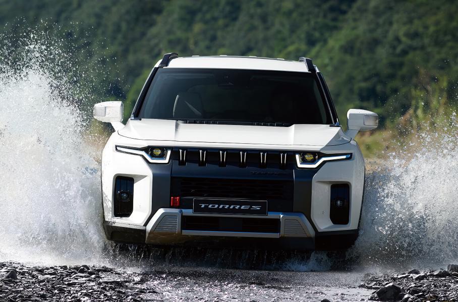 Анонсирован кроссовер KGM Torres для России