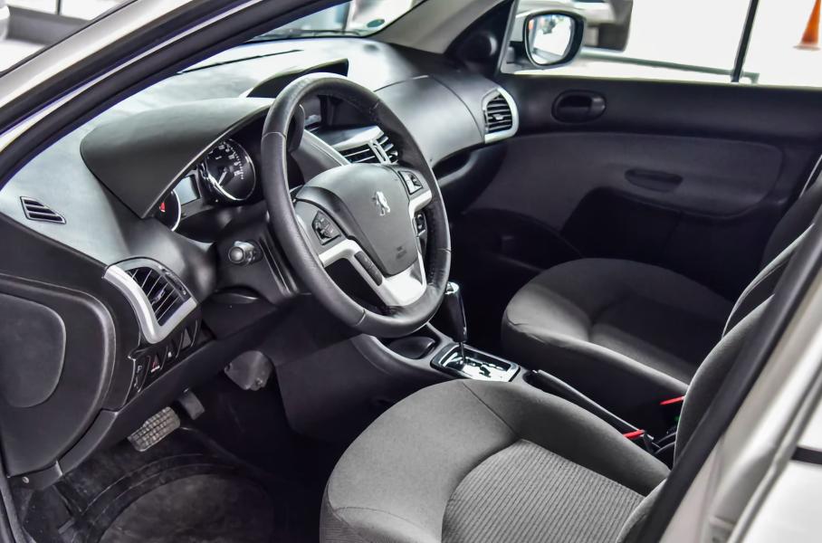 Иранские Peugeot подешевели в России