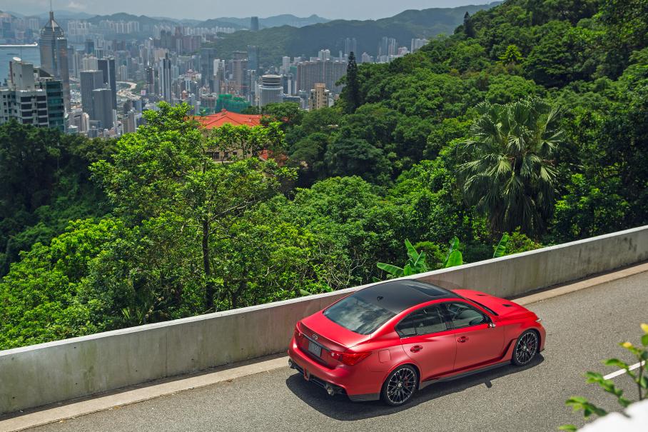 Забытые концепты: Infiniti Q50 Eau Rouge с мотором от Nissan GT-R