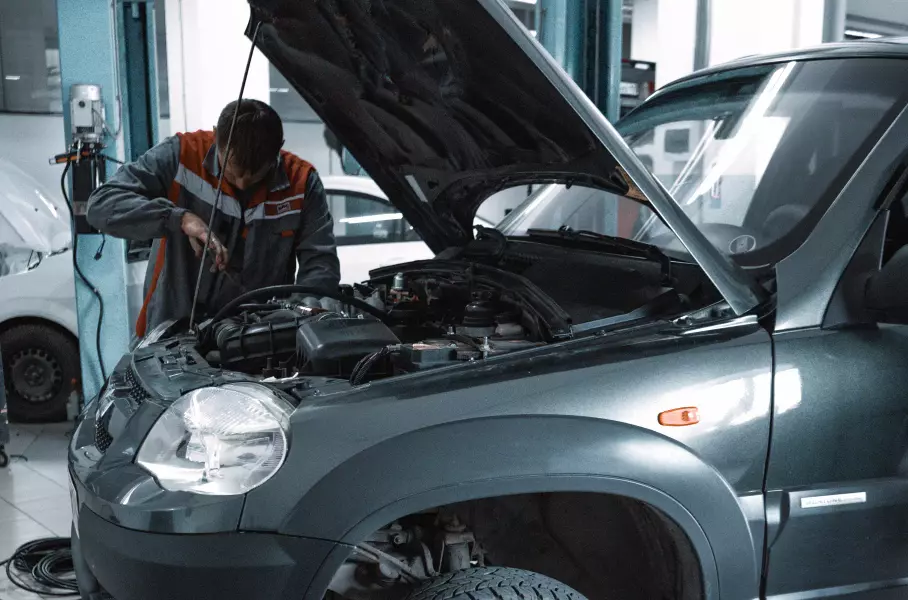 Россияне потратили триллион рублей на автосервисы