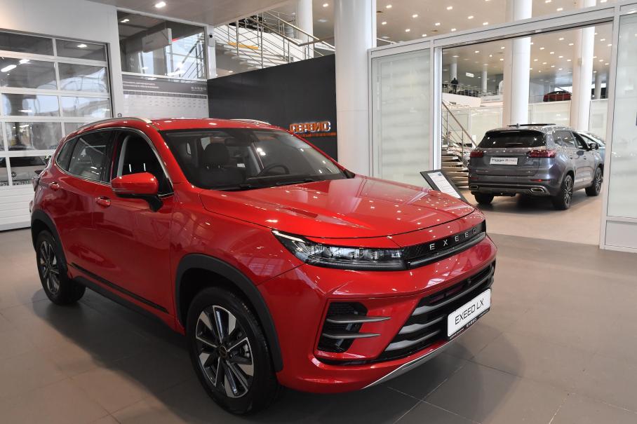 Дилеры рассказали, когда ждать повышение цен на автомобили в России