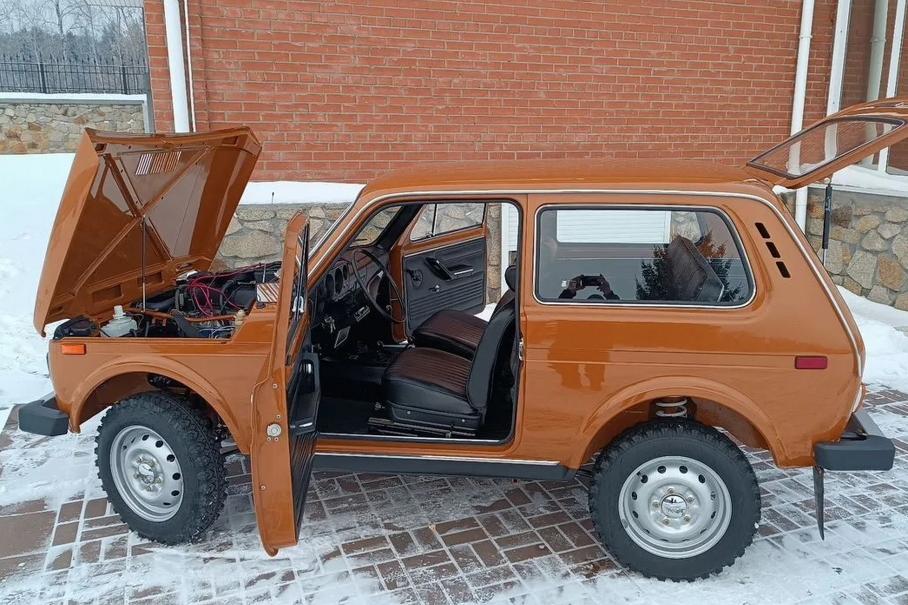 В продаже появилась «Нива» из первой партии: ей почти полвека