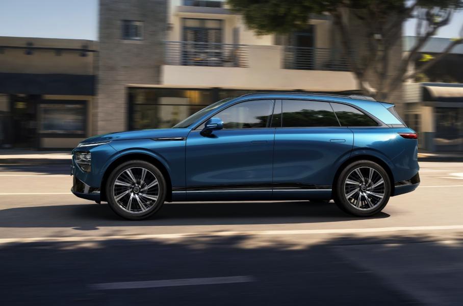 Обновленному Xpeng G9 достался продвинутый автопилот