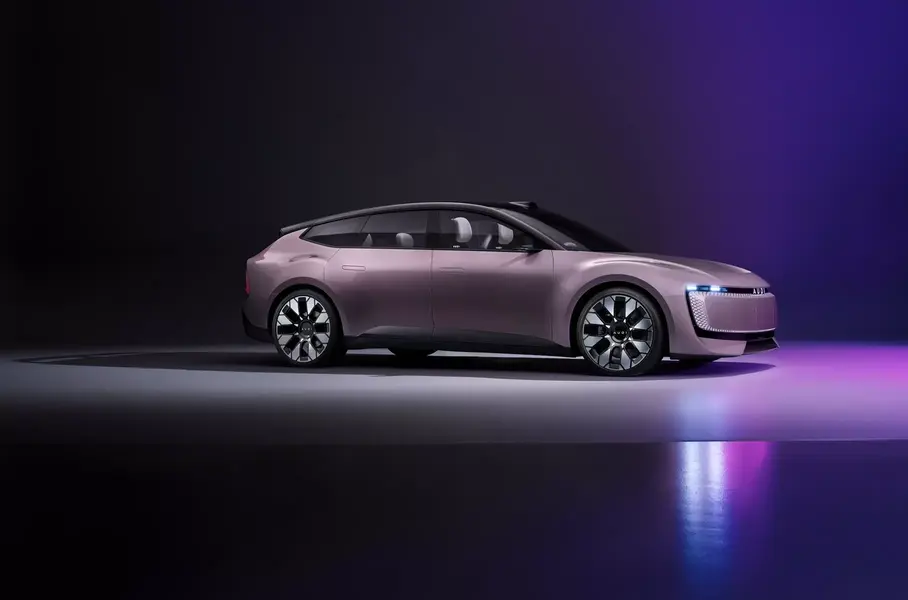 AUDI E