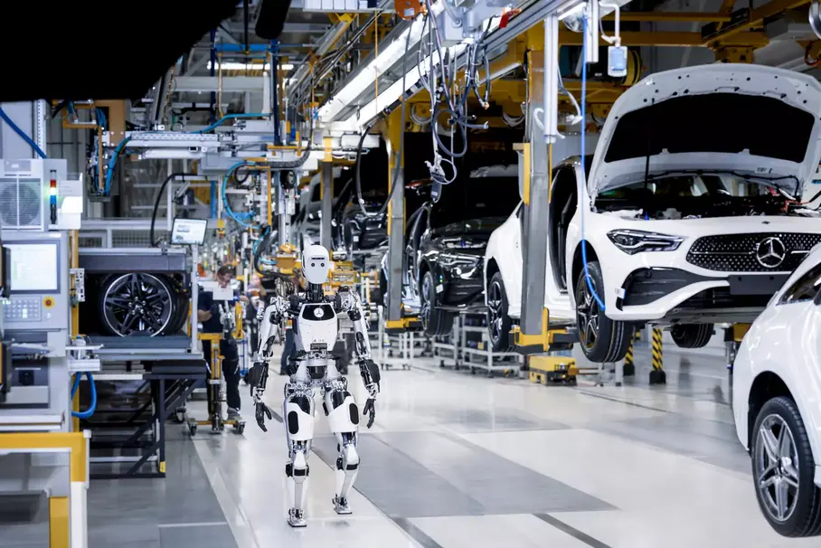 Роботы помогут собирать автомобили Mercedes-Benz на заводе в Берлине