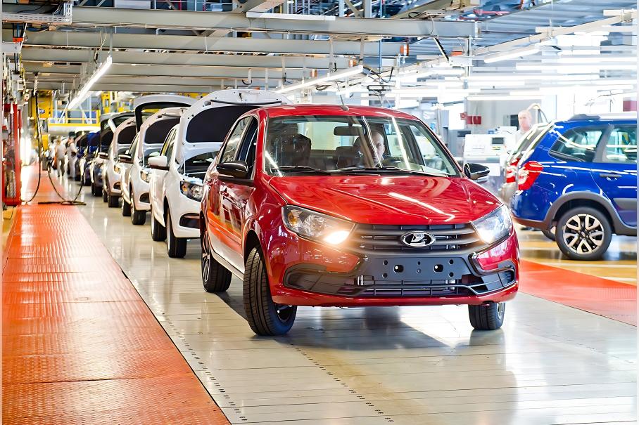 Lada Granta примерила новую расцветку