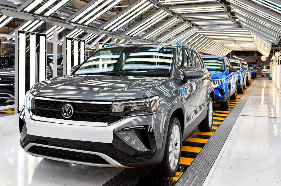 Volkswagen приостановил поставки автомобилей в США