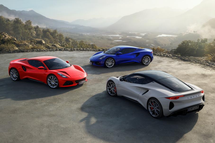 Lotus может заменить двигатель Toyota Camry V6 на мощный V8