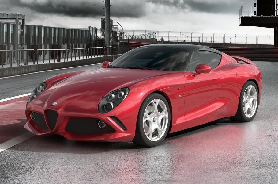 Дебютировал уникальный Alfa Romeo 8C DoppiaCoda Zagato