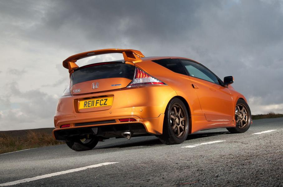 Гибрид Honda CR-Z наделили динамикой "заряженного" хэтчбека Civic Type-R