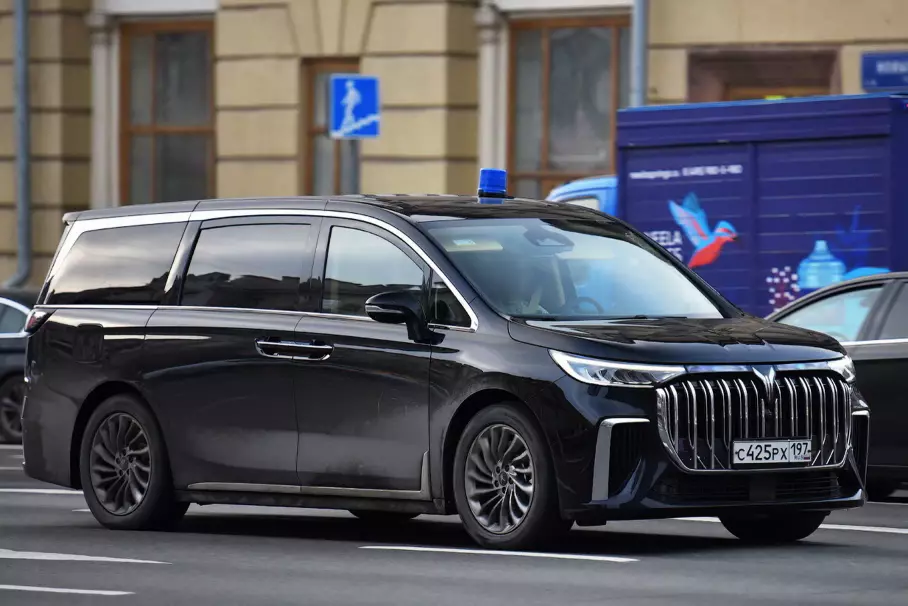 В России изменились правила пропуска машин со спецсигналами