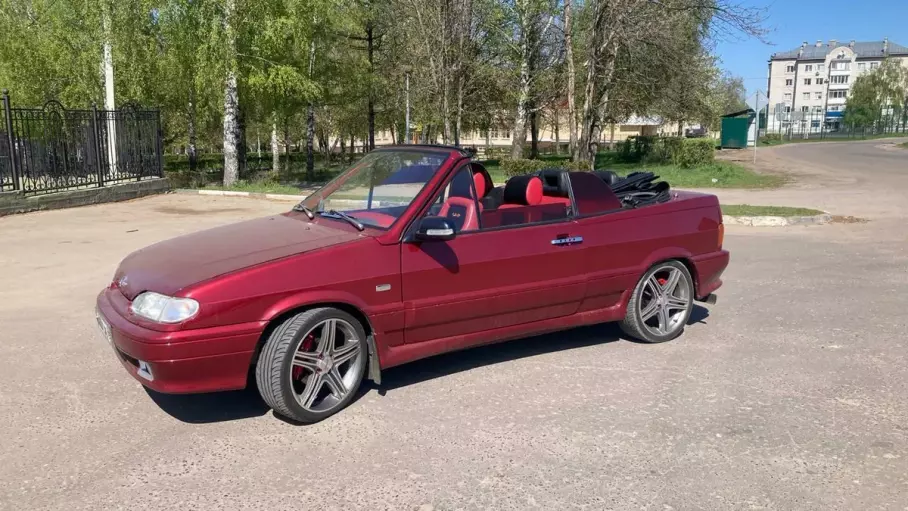 В России продают кабриолет Lada по цене китайского кроссовера