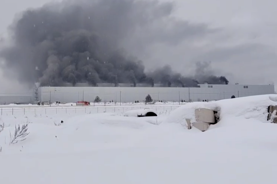 Пожар на бывшем заводе Volkswagen