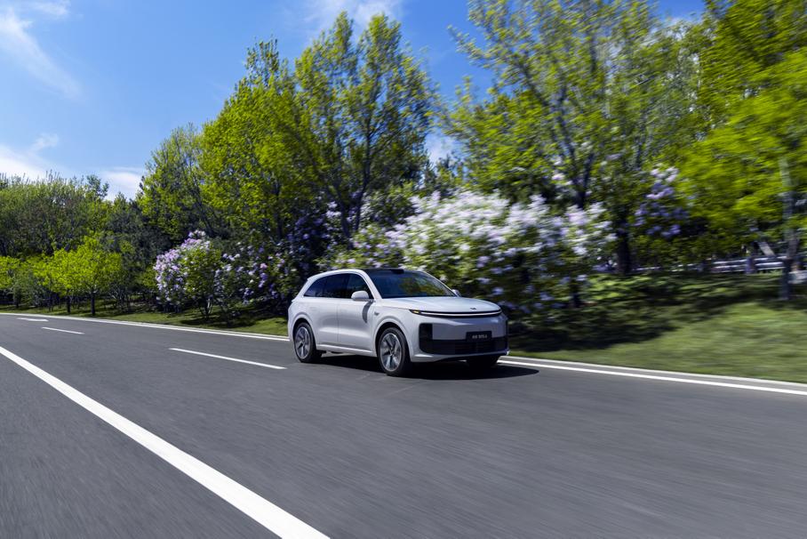 Перечислены автомобили, подорожавшие в России за неделю