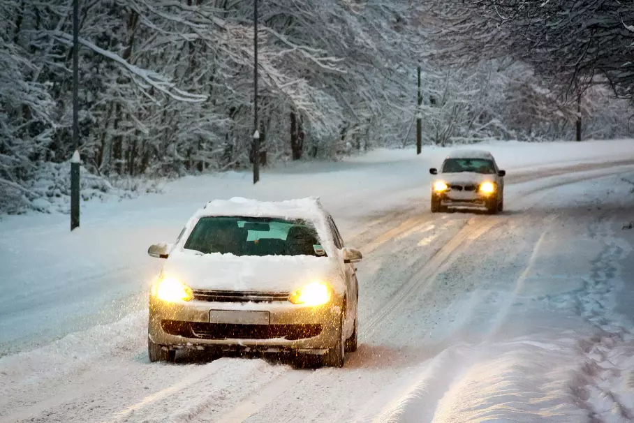 «Ресурс уходит в никуда»: россиянам назвали опасности автозапуска