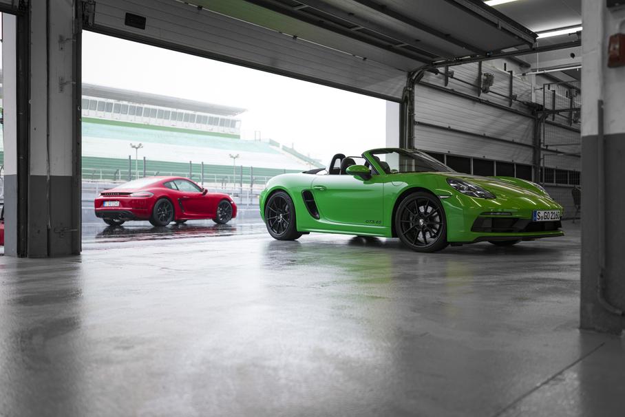 Porsche передумала превращать Cayman и Boxster в электрокары