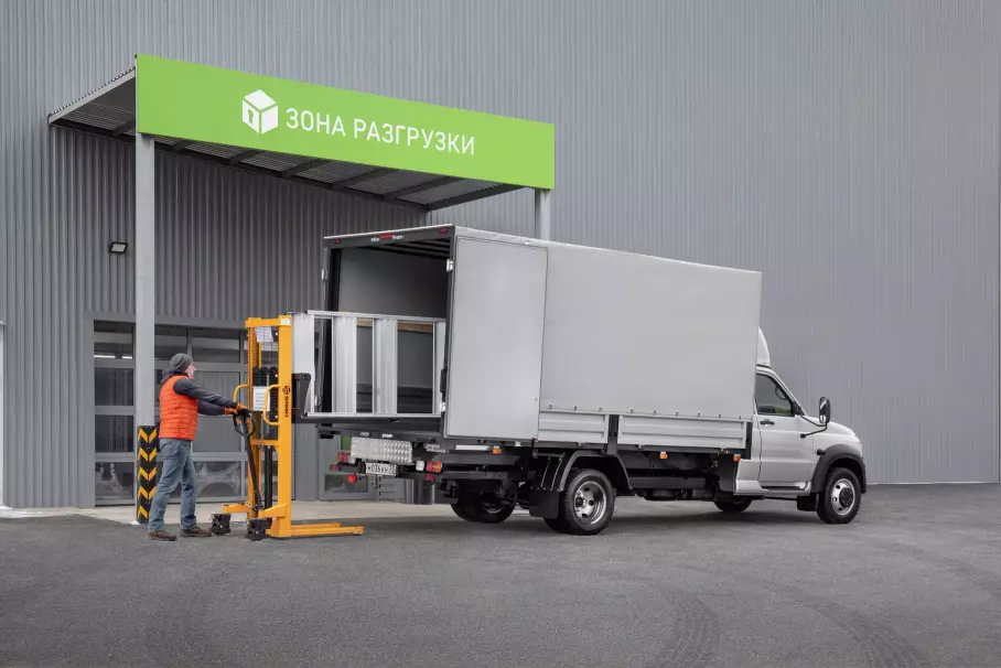 УАЗ Профи Полуторка