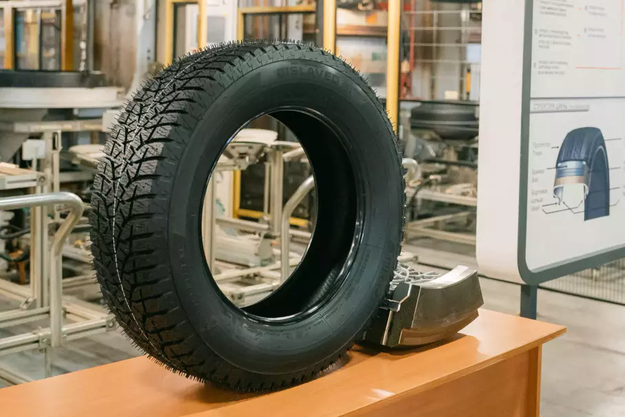 Китайские шинники обрушили продажи российских компаний