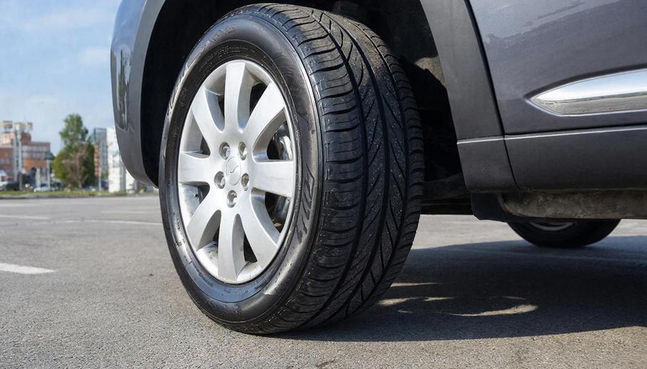 Россиянам назвали 3 реальные угрозы при покупке подержанных шин